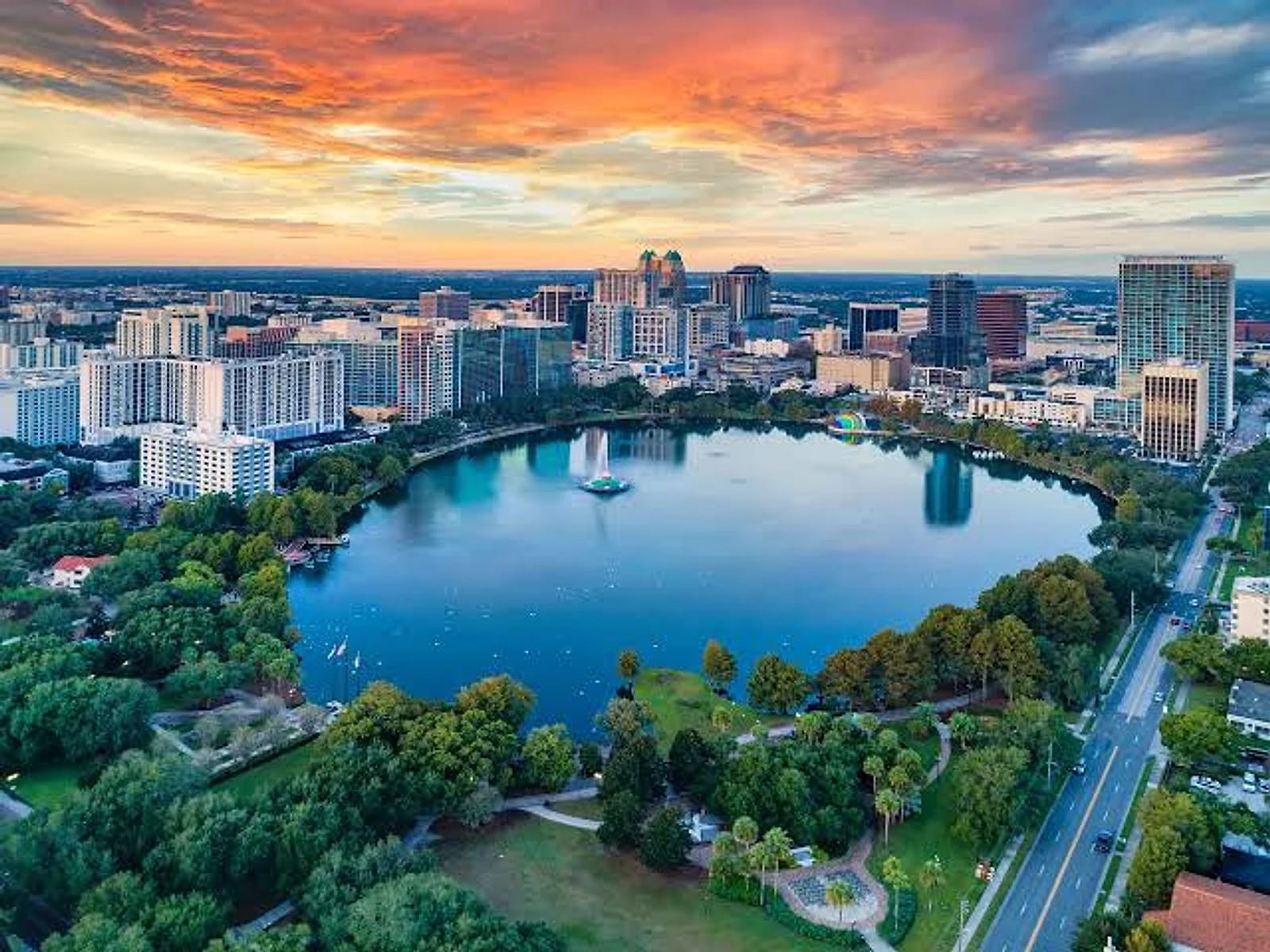 Orlando skyline representing Orlando Tree Company service area